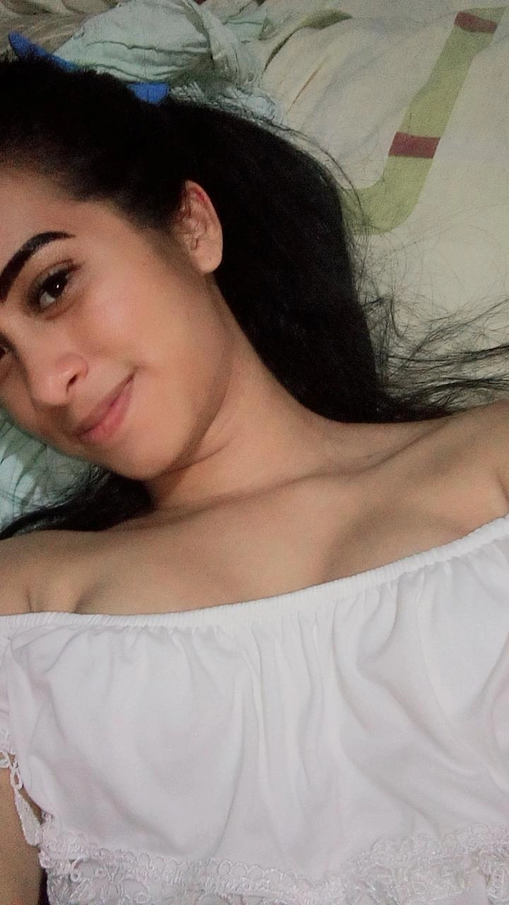 Chica en vivo en Chatruleta — Gaby, Venezuela